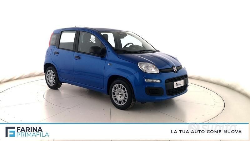 Nuova Fiat Panda 2025 Blu Utilitaria