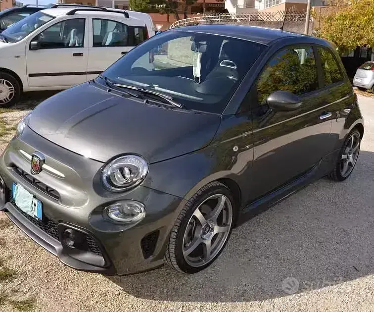 Usata Fiat 500 Abarth 145 CV (106 kW) 2018 Grigio Berlina