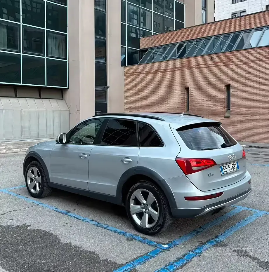 Used Audi Q5 170 HP (125 kW) 2010 Grey SUV