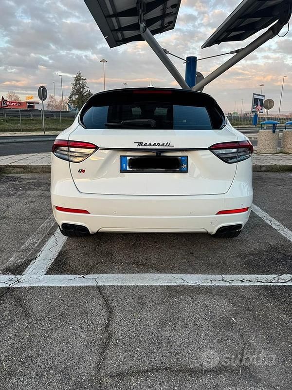 Usata Maserati Levante 2021 Bianco SUV
