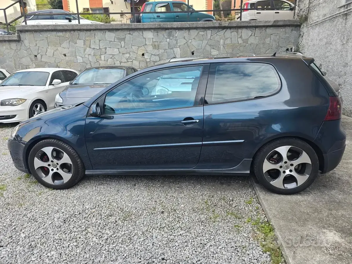 Usata VW Golf GTI 200 CV (147 kW) 2006 Blu Coupé
