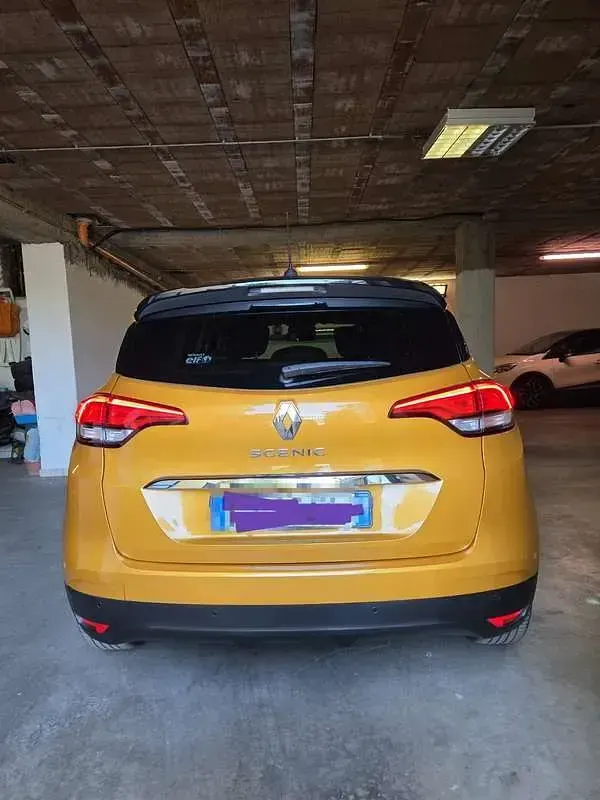 Usata Renault Scénic III Bose Edition 110 CV (80 kW) 2017 Monovolume