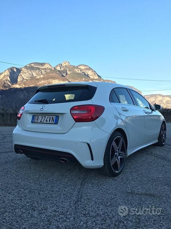 Usata Mercedes A250 211 CV (155 kW) 2013 Bianco Berlina