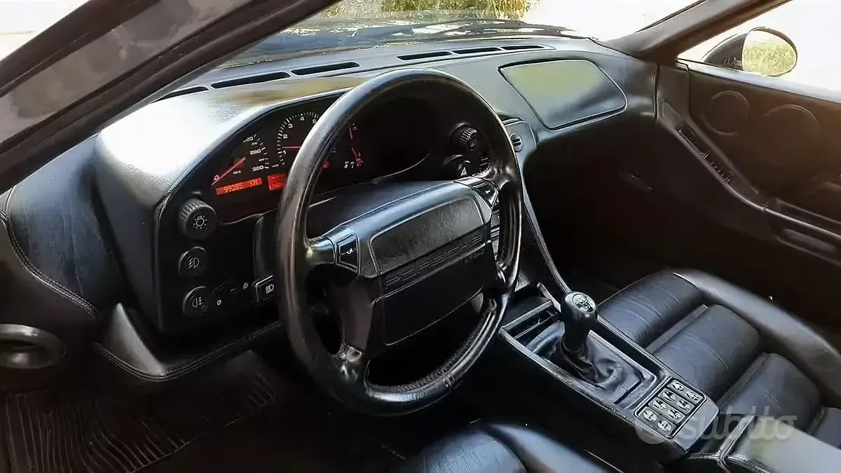 Usata Porsche 928 310 CV (228 kW) 1991 Blu Coupé