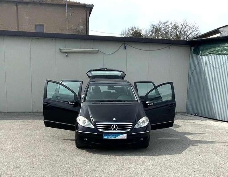 Usata Mercedes A180 Avantgarde 109 CV (80 kW) 2009 Berlina