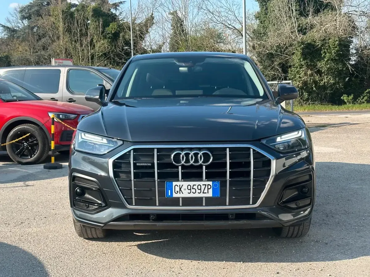 Usata Audi Q5 Advanced 203 CV (149 kW) 2022 Grigio SUV