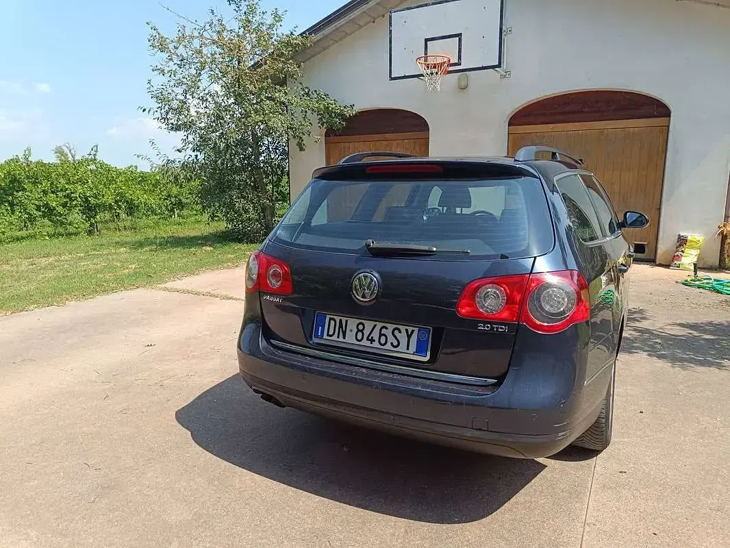Usata VW Passat Highline 140 CV (102 kW) 2008 Station wagon