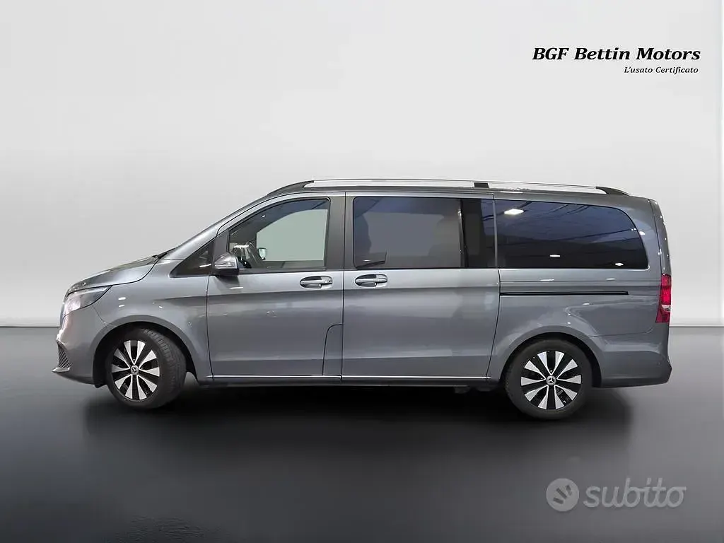 Usata Mercedes V250 Executive 190 CV (139 kW) 2021 Grigio united met Monovolume