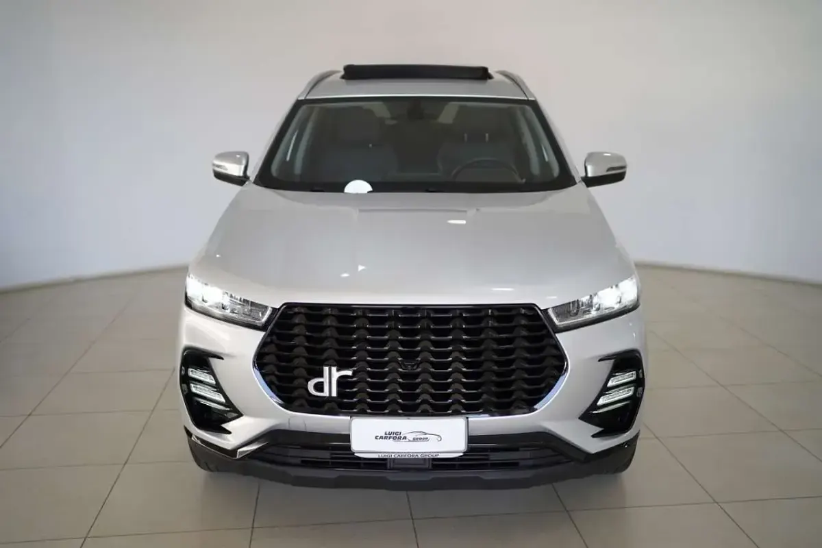 Usata DR DR 6.0 155 CV (114 kW) 2023 Argento SUV