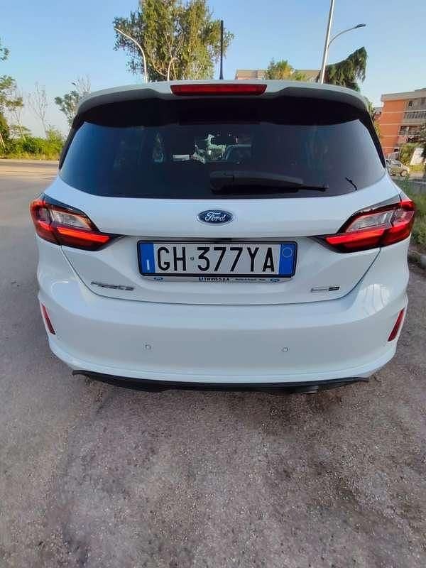 Usado Ford Fiesta ST-Line 125 HP (91 kW) 2022 Sedan