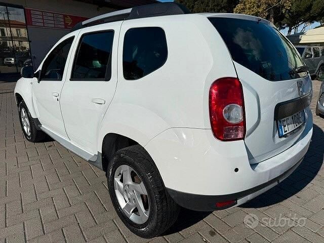 Usata Dacia Duster Lauréate 110 CV (80 kW) 2011 Other SUV
