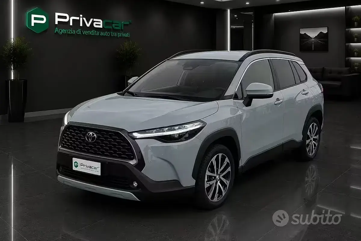 Usata Toyota Corolla Trend 98 CV (72 kW) 2025 Grigio Station wagon