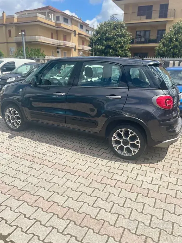 Usata Fiat 500L Cross 95 CV (69 kW) 2020 Nero Monovolume