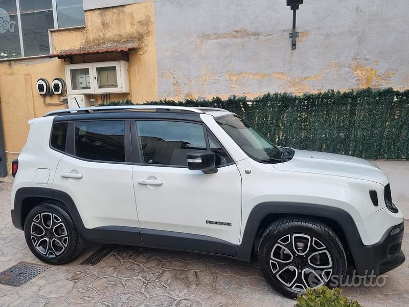 Usata Jeep Renegade 120 CV (88 kW) 2015 Bianco SUV