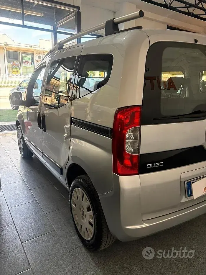 Usata Fiat Qubo Trekking 75 CV (55 kW) 2011 Grigio Monovolume