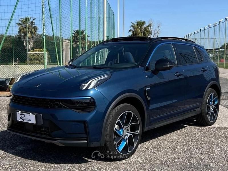 Usata Lynk & Co 01 261 CV (191 kW) 2023 Blu SUV