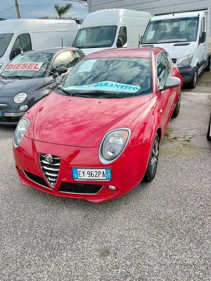 Usata Alfa Romeo MiTo Distinctive 85 CV (62 kW) 2015 Rosso Utilitaria