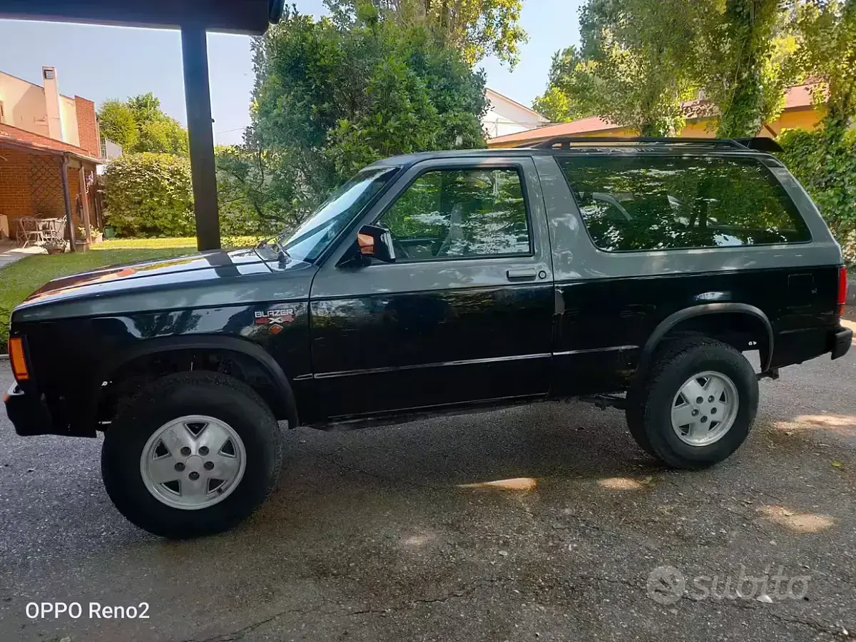 Usata Chevrolet Blazer 145 CV (106 kW) 1989 Nero SUV