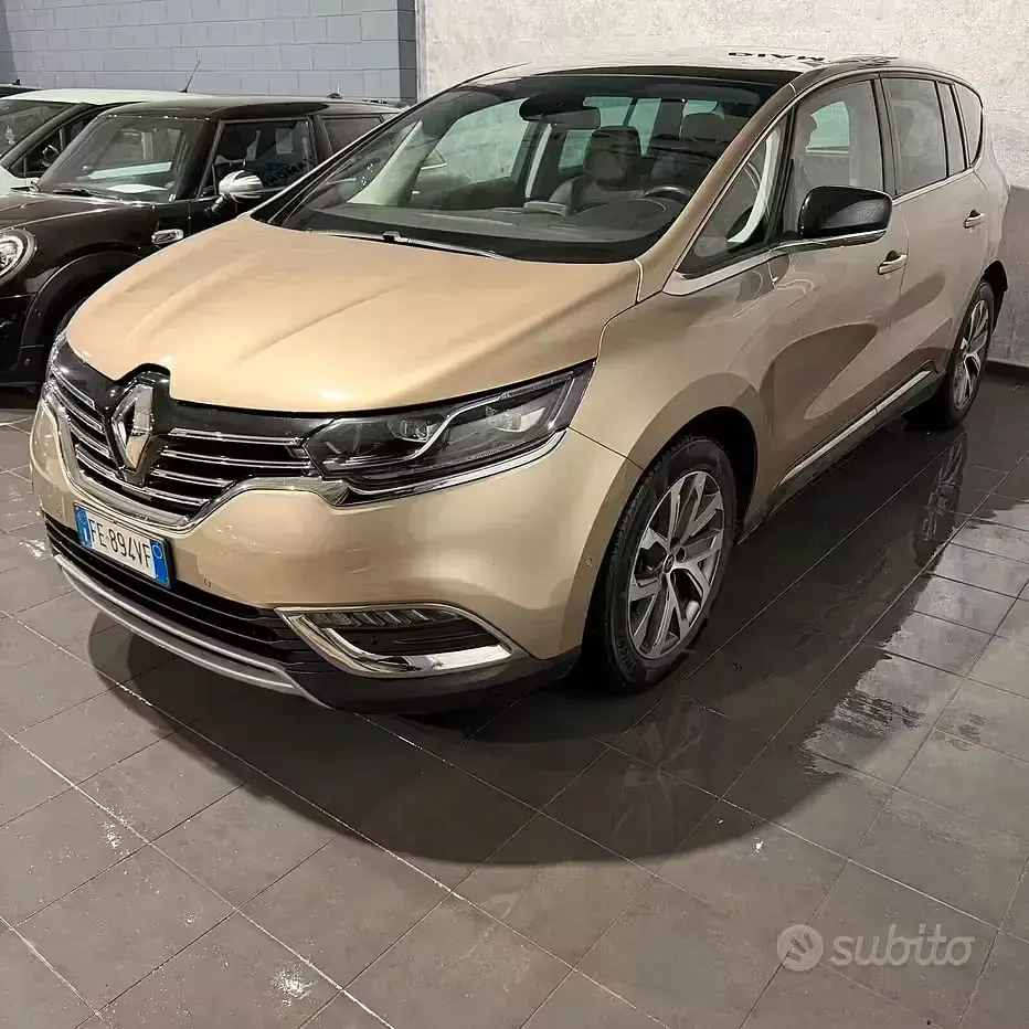 Usata Renault Espace 160 CV (117 kW) 2016 Beige Monovolume