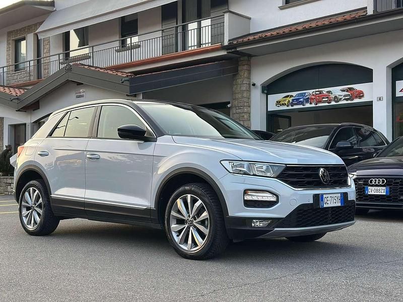 Usata VW T-Roc Advance 116 CV (85 kW) 2021 White silver metallizzato SUV
