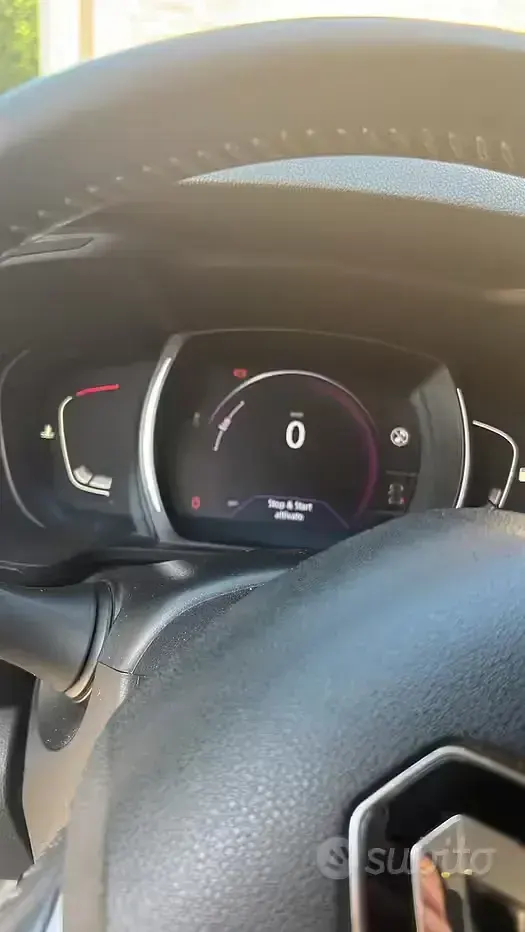 Usata Renault Kadjar 110 CV (80 kW) 2017 Grigio SUV