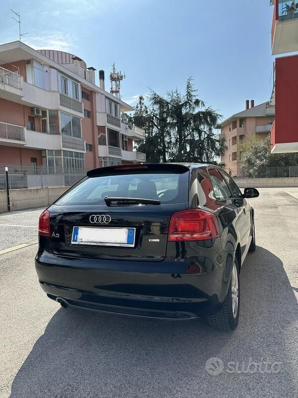 Usata Audi A3 S-Line 90 CV (66 kW) 2010 Nero Berlina