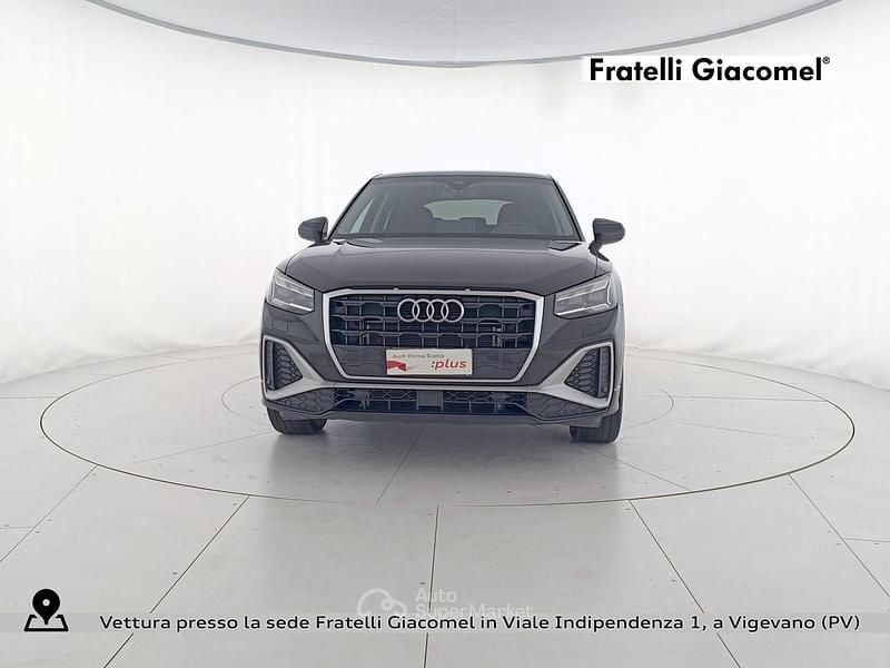 Usata Audi Q2 S-Line 150 CV (110 kW) 2024 Nero mito metallizzato SUV
