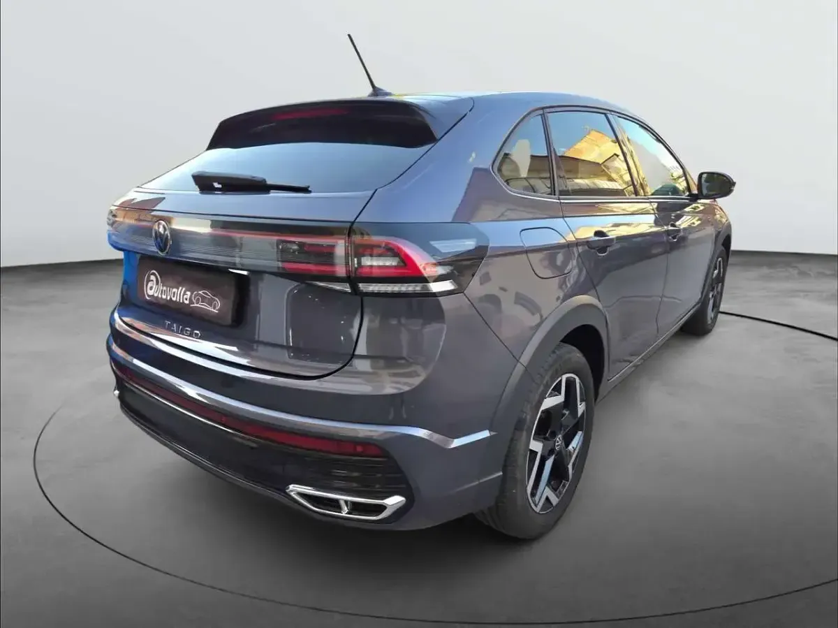 Usata VW Taigo R-line 116 CV (85 kW) 2025 Smoke grey SUV