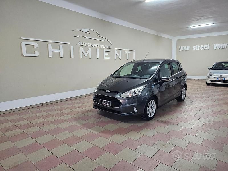 Usata Ford B-MAX Titanium 75 CV (55 kW) 2017 Grigio Monovolume