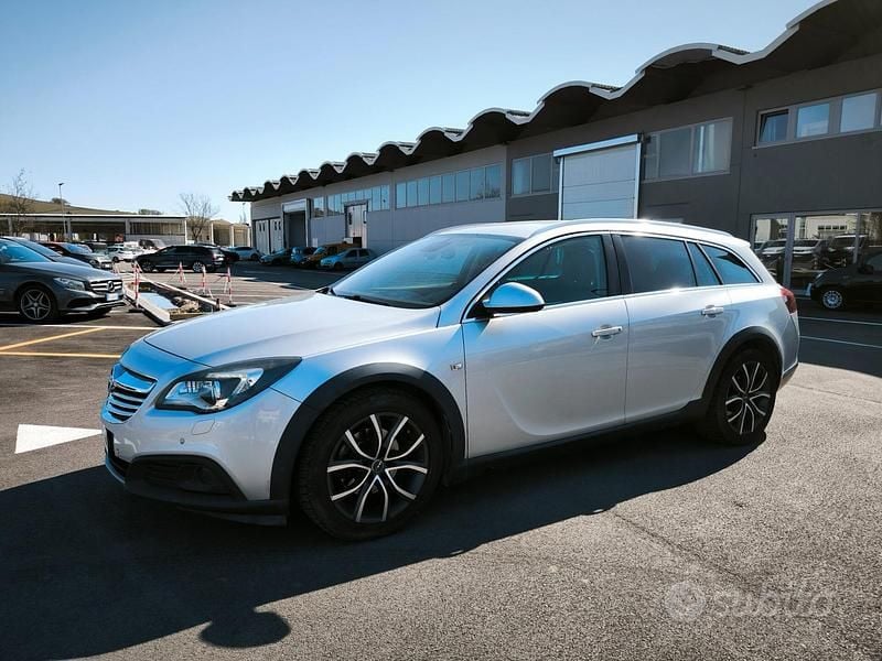 Usata Opel Insignia 163 CV (119 kW) 2015 Grigio Station wagon