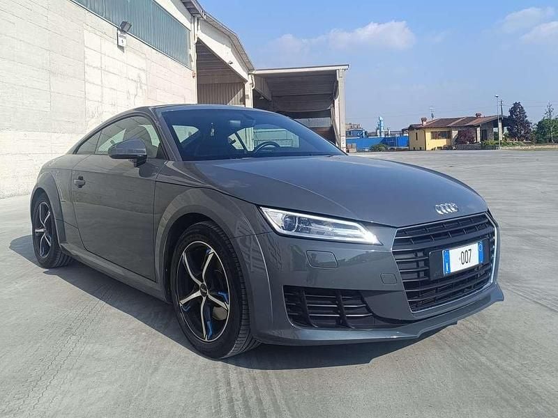 Second-hand Audi TT Ambiente 184 CP (135 kW) 2017 Gri Coupe