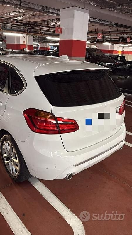 Usata BMW 218 Luxury Line 2018 Bianco Station wagon