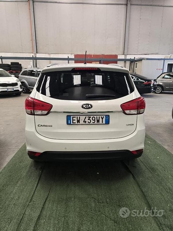 Usata Kia Carens 115 CV (84 kW) 2015 Bianco Monovolume