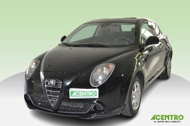 Nero Usata 2018 Alfa Romeo MiTo Distinctive Due volumi | 9900 € (Buon prezzo) - Immagine 1/4