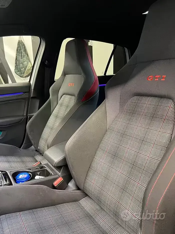 Usata VW Golf VIII GTI 245 CV (180 kW) 2023 Berlina