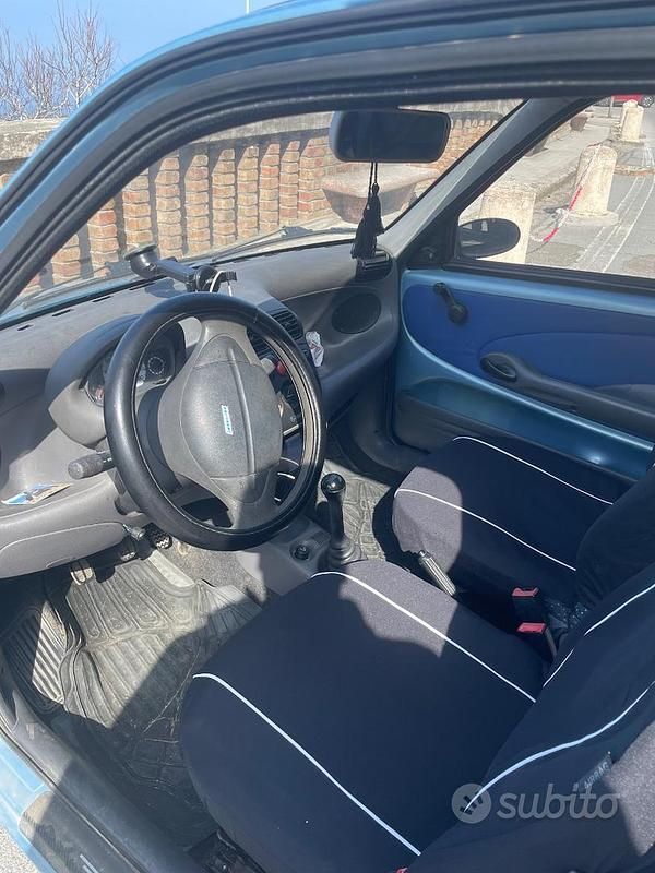 Usata Fiat Seicento 39 CV (28 kW) 1999 Blu Utilitaria