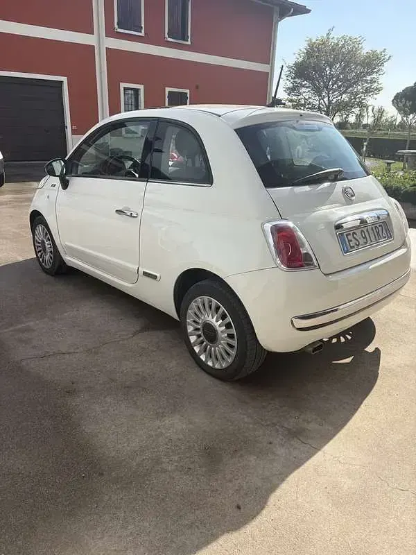 Usata Fiat 500 Lounge 69 CV (50 kW) 2013 Bianco Utilitaria