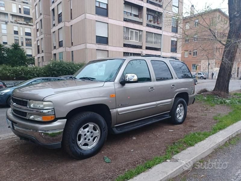 Usata Chevrolet Tahoe LT 273 CV (200 kW) 2002 Beige SUV
