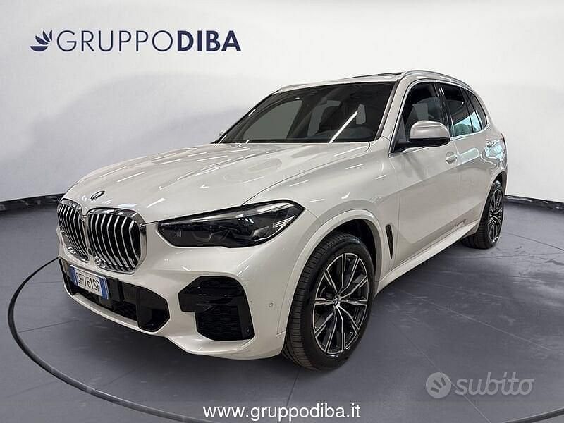 Bianco Usata 2021 BMW X5 M Sport SUV | 46.900 € (Ottimo prezzo) - Immagine 1/4
