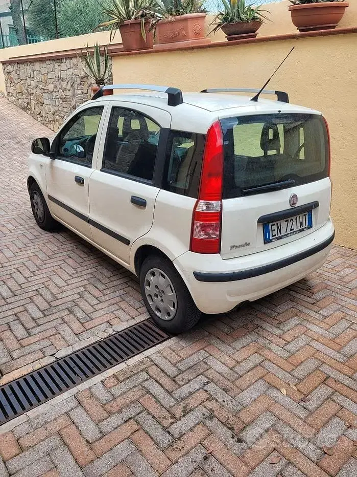 Usata Fiat Panda Dynamic 69 CV (50 kW) 2012 Giallo Utilitaria