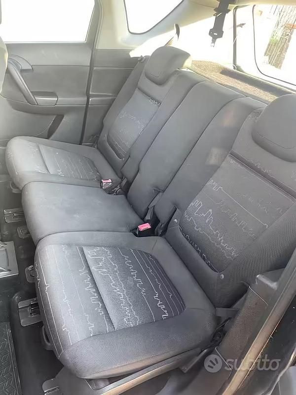 Usata Opel Meriva 95 CV (69 kW) 2011 Nero Monovolume