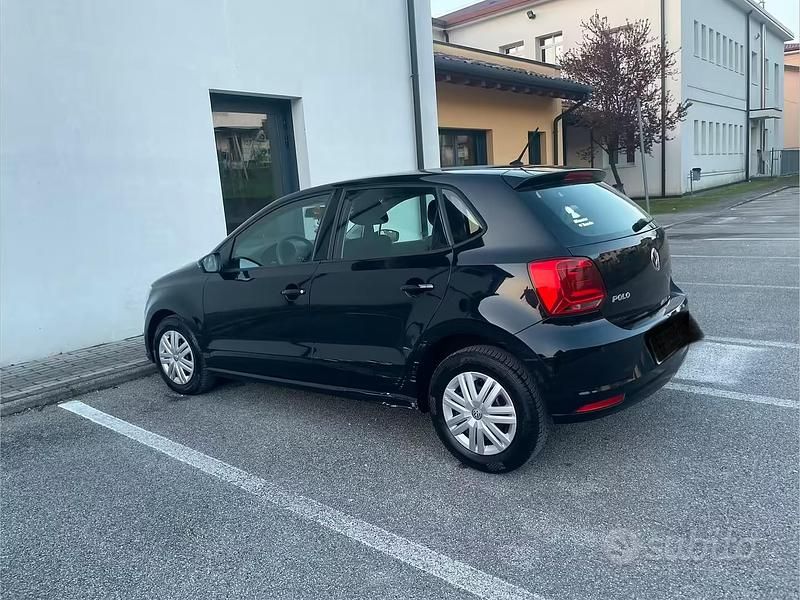 Usata VW Polo 90 CV (66 kW) 2016 Nero Utilitaria