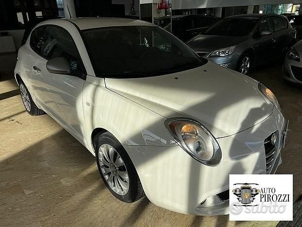 Usata Alfa Romeo MiTo 95 CV (69 kW) 2014 Bianco Utilitaria