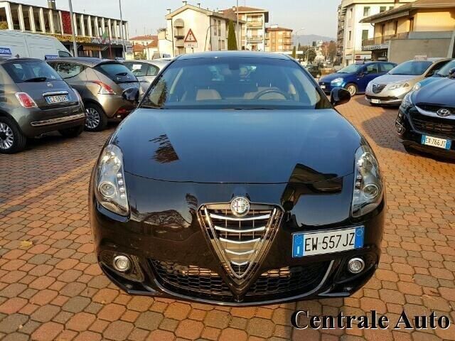 Venduto Alfa Romeo Giulietta 1 4 Turb Auto Usate In Vendita