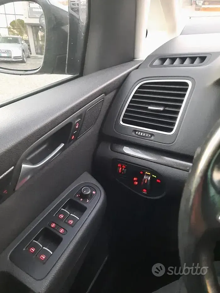 Usata Seat Alhambra 4Drive 150 CV (110 kW) 2017 Grigio Monovolume
