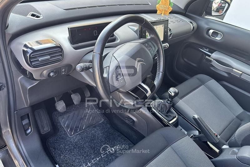 Usata Citroën C4 Cactus Shine 102 CV (75 kW) 2020 Grigio Utilitaria