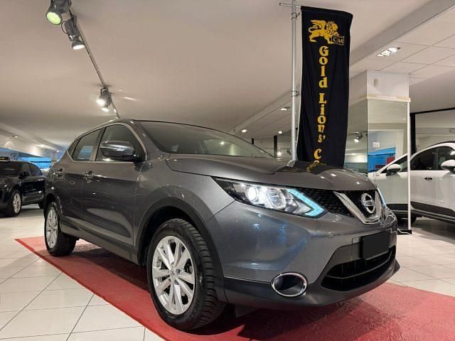 Antracite pastello Usata 2014 Nissan Qashqai Tekna SUV | 9750 € (Cara) - Immagine 1/4