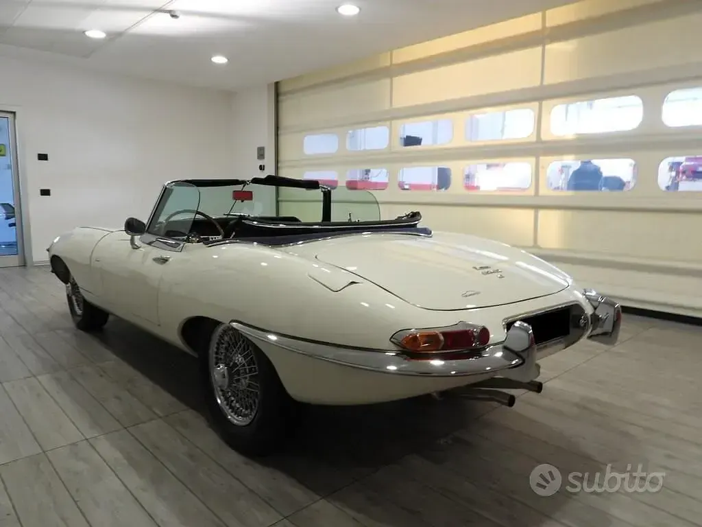 Usata Jaguar E-Type 1960 Bianco Berlina