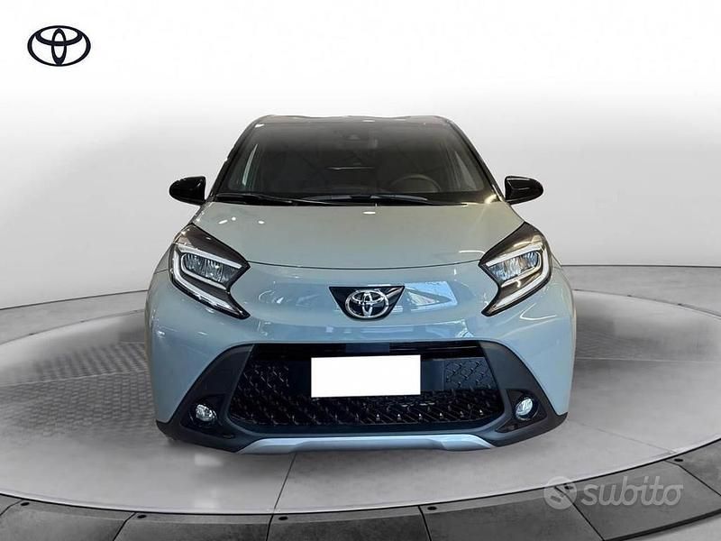 Usata Toyota Aygo X Lounge 72 CV (52 kW) 2024 Verde SUV