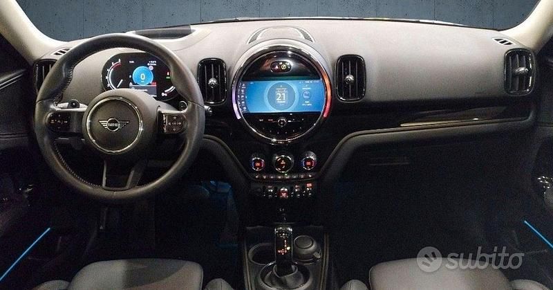 Usado Mini Countryman Essential 2021 Azul SUV